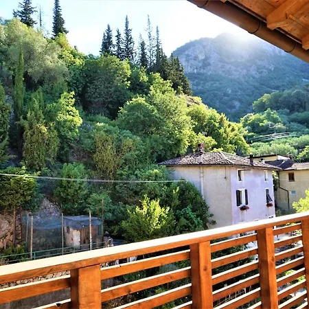 La Casa Di Claudia Apartment